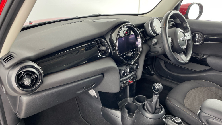 MINI Hatchback 1.5 One Classic 5dr Petrol Hatchback